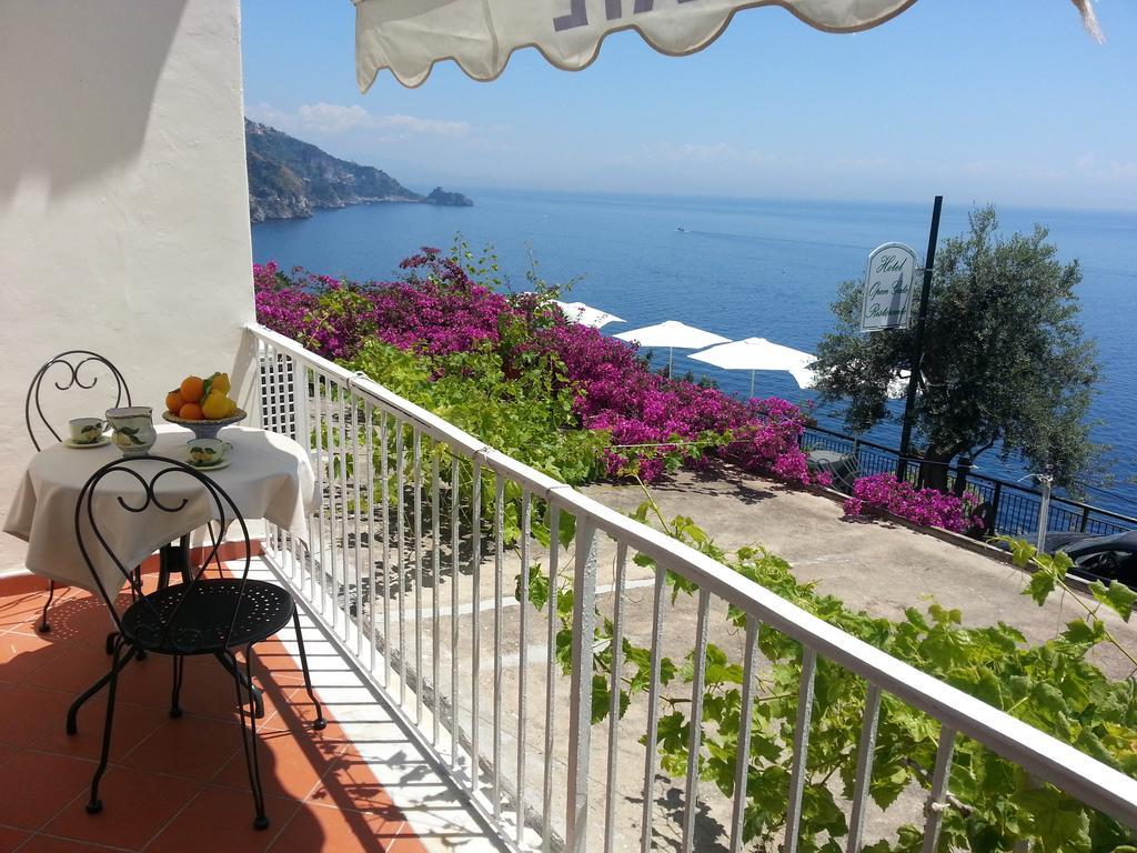 Open Gate Hotel Praiano Room photo