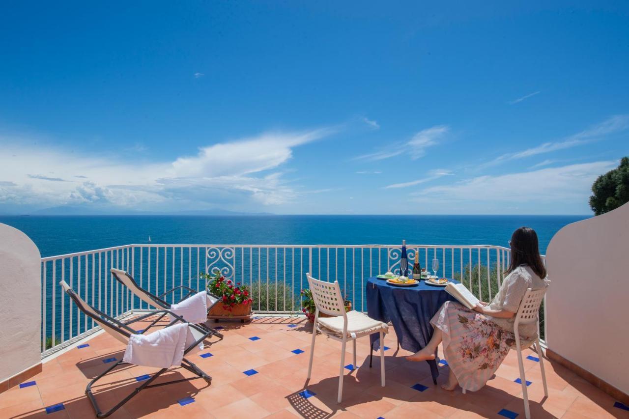 Open Gate Hotel Praiano Exterior photo